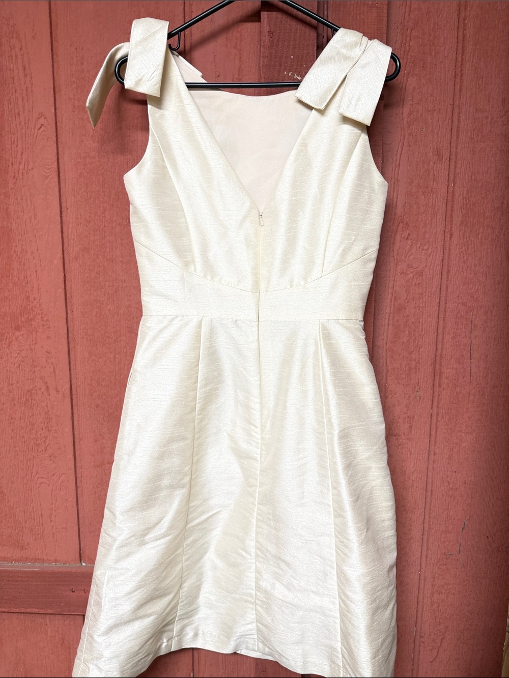 ALFRED SUNG Ivory Bow-Shoulder Fit-and-Flare Dress - Picture 3 of 8